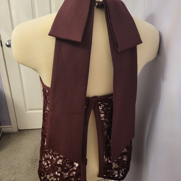 women's halter top - Picture 3 of 6